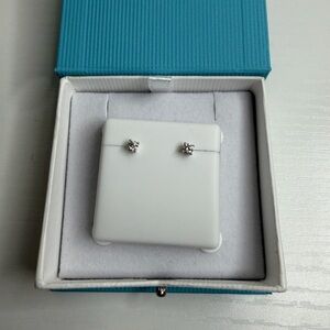 NWT Moissanite Silver Earrings